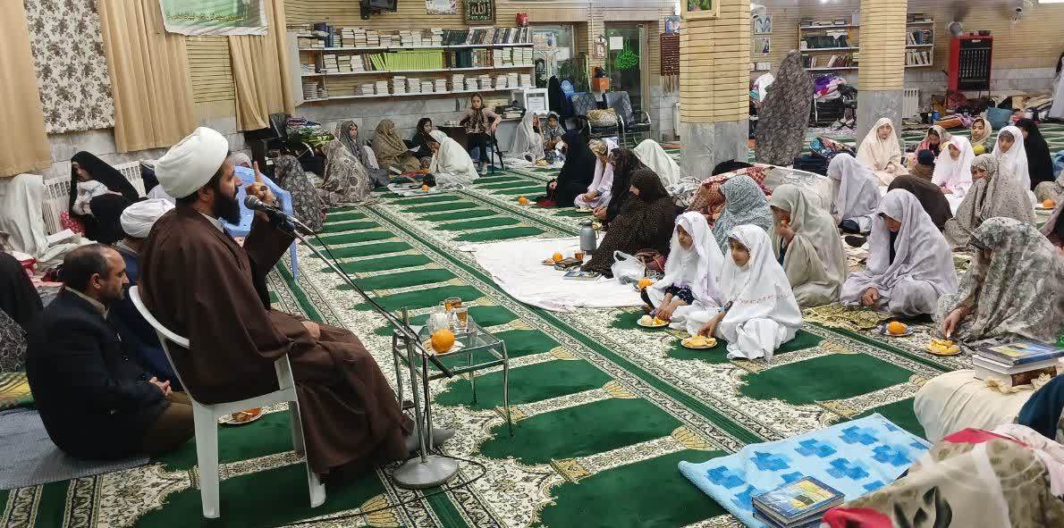 ماه رجب، ماه راز و نیاز و بندگی کردن برای خداوند تبارکوتعالی است