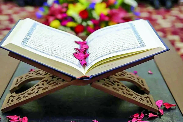 جلسه آموزش تخصصی تلاوت قرآن کریم در همدان برگزار میشود