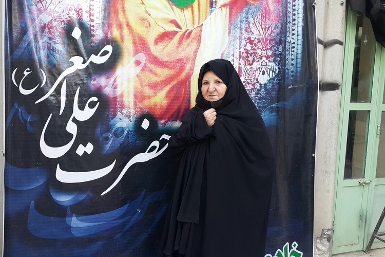 ۵۵ سال روضه خانگی از خفگان دوران طاغوت تا همدلی در جنگ تحمیلی ۵۵ سال روضه خانگی از خفگان دوران طاغوت تا همدلی در جنگ تحمیلی