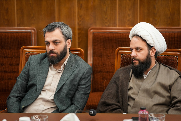 نشست مدیران و معاونین موسسه تبیان