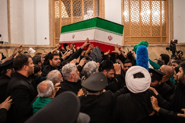 مراسم تشییع پیکر رهبر شهید انقلاب در مشهد مقدس برگزار شد