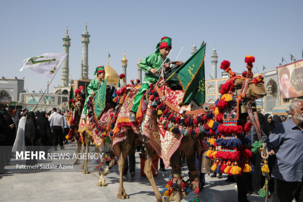 آیین استقبال ورود کاروان نمادین حضرت معصومه (س) به قم