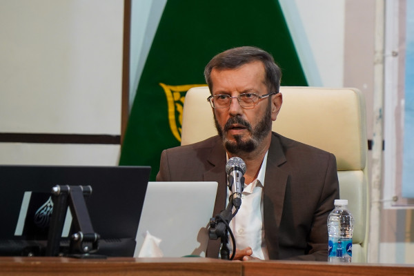 گردهمایی مدیران تبلیغات اسلامی فارس با موضوع خونخواهی رهبر شهید انقلاب شیراز- گردهمایی مدیران تبلیغات اسلامی فارس با موضوع گفتمان خونخواهی رهبر شهید انقلاب در حرم حضرت شاهچراغ (ع) برگزار شد.