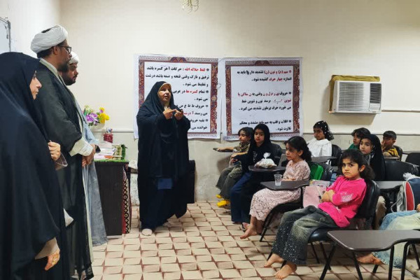 بازدید رئیس اداره تبلیغات اسلامی شهرستان گناوه از خانه قرآن چهارروستایی